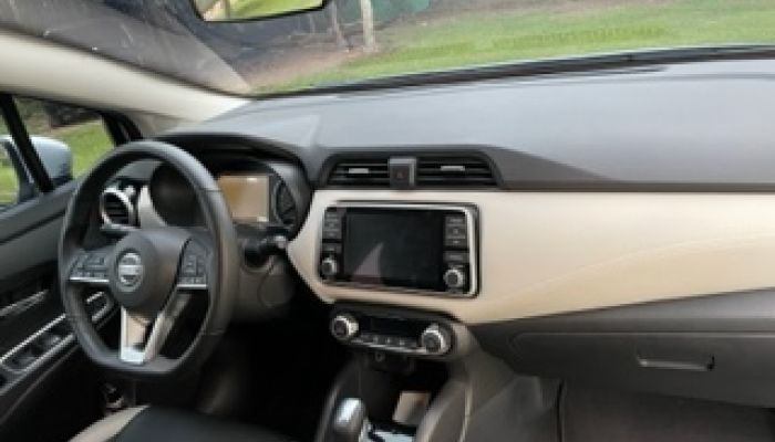 6 INTERIOR